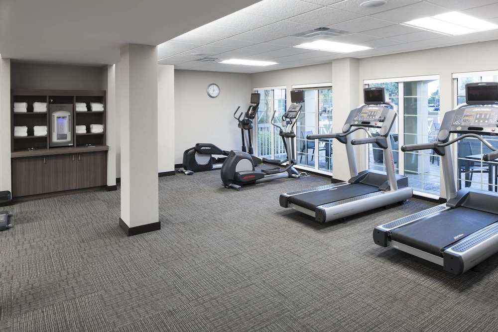 Residence Inn Near Universal Orlando 19/48