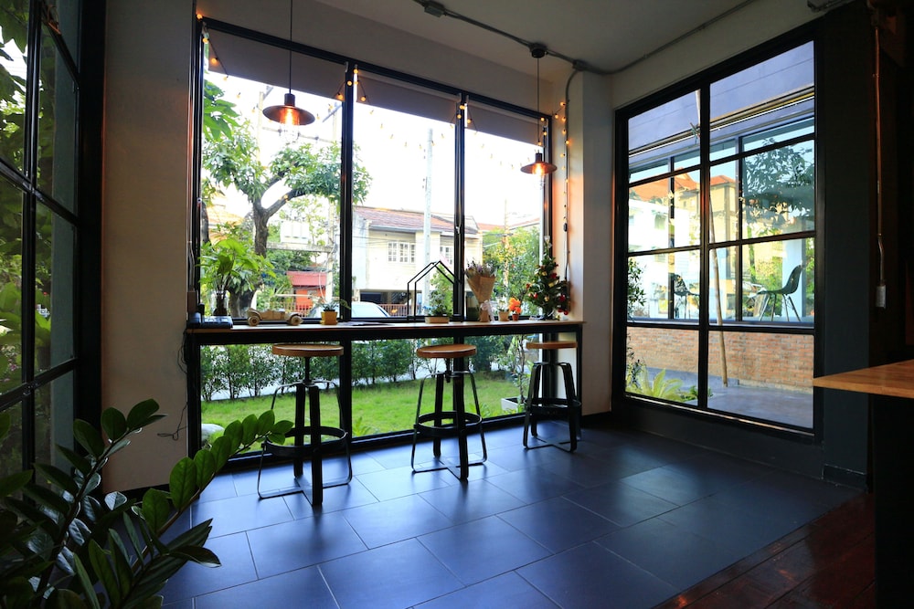 Azz Hotel 24/43
