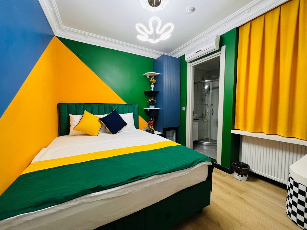 Apex Hotel 15/64