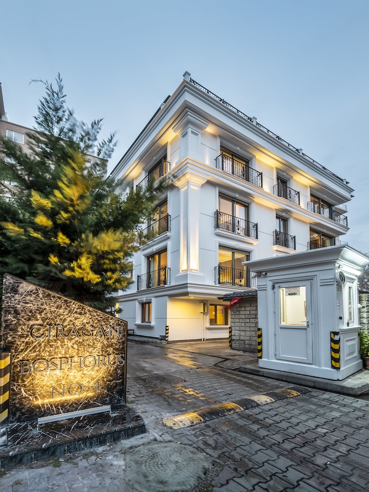 Ciragan Bosphorus Apartments 2/61