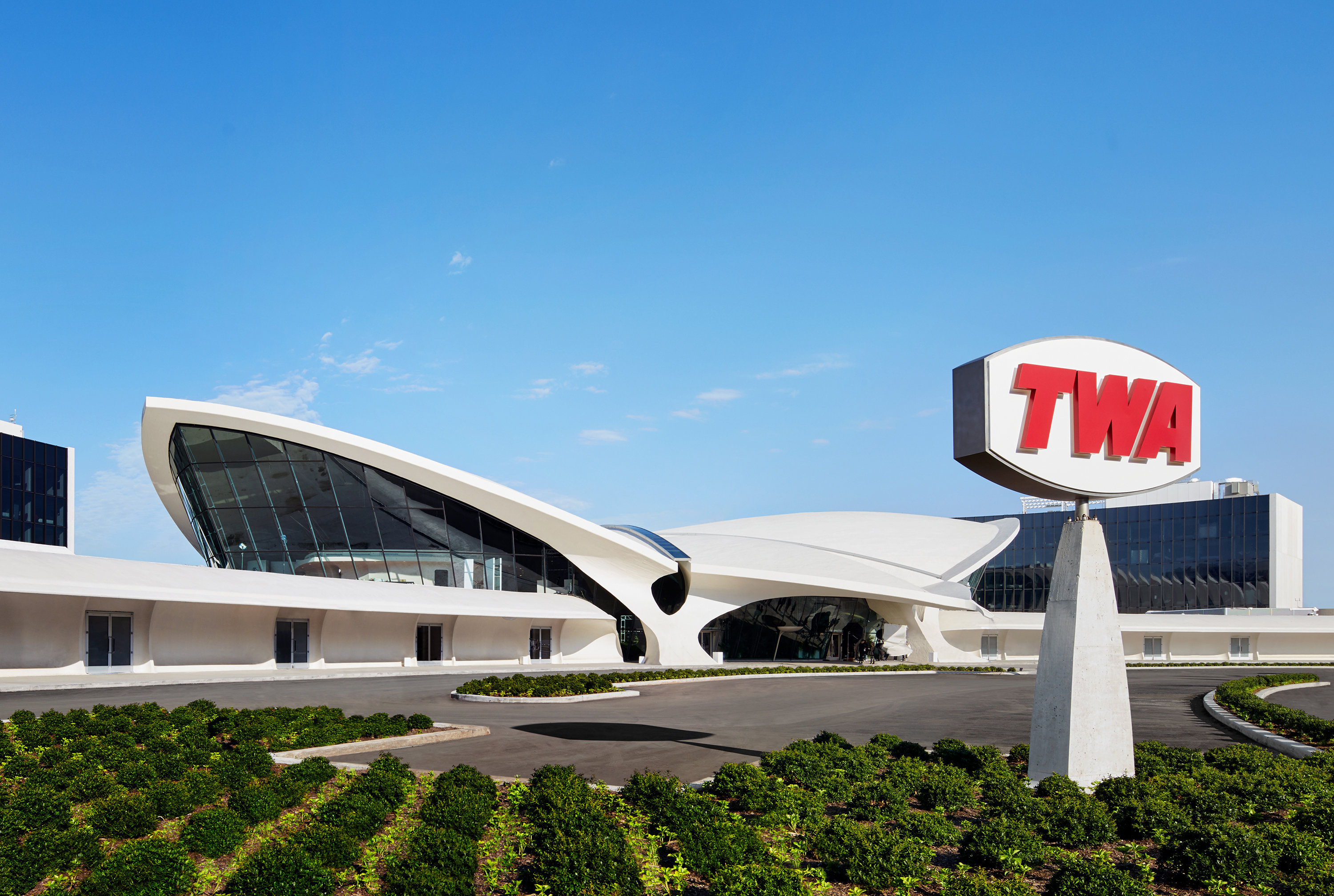 TWA Hotel 32/40
