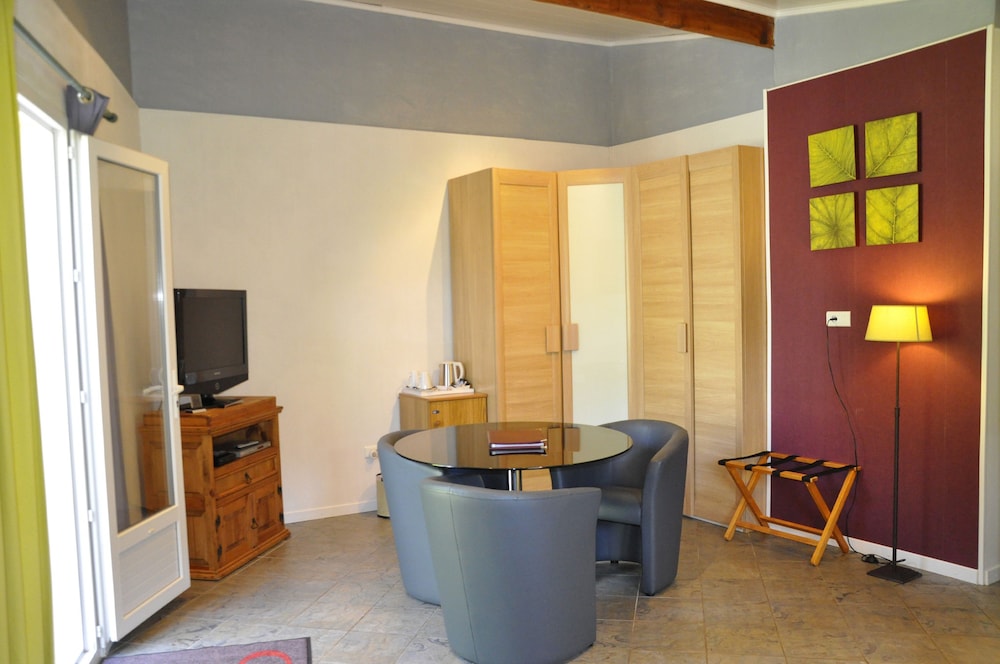 Private Hotel 6/50