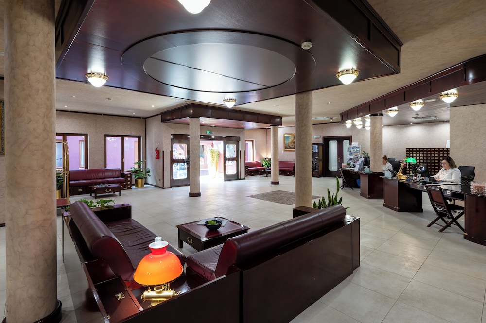 Hotel Nautica 7/72