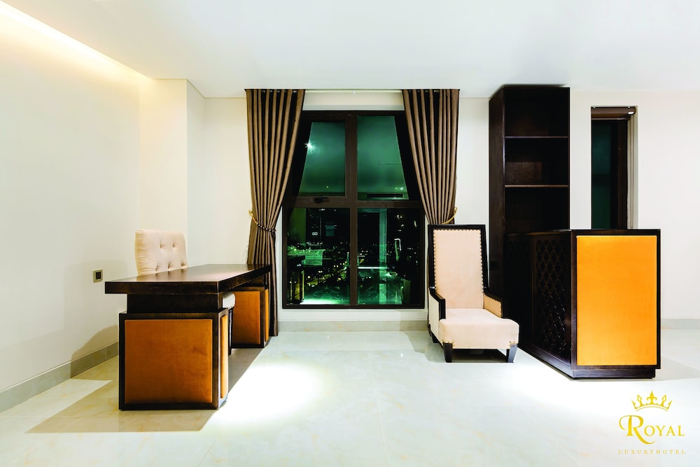 Royal Quang Binh Hotel 11/54