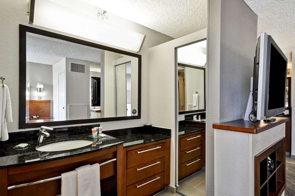 Hyatt Place Las Vegas 38/56