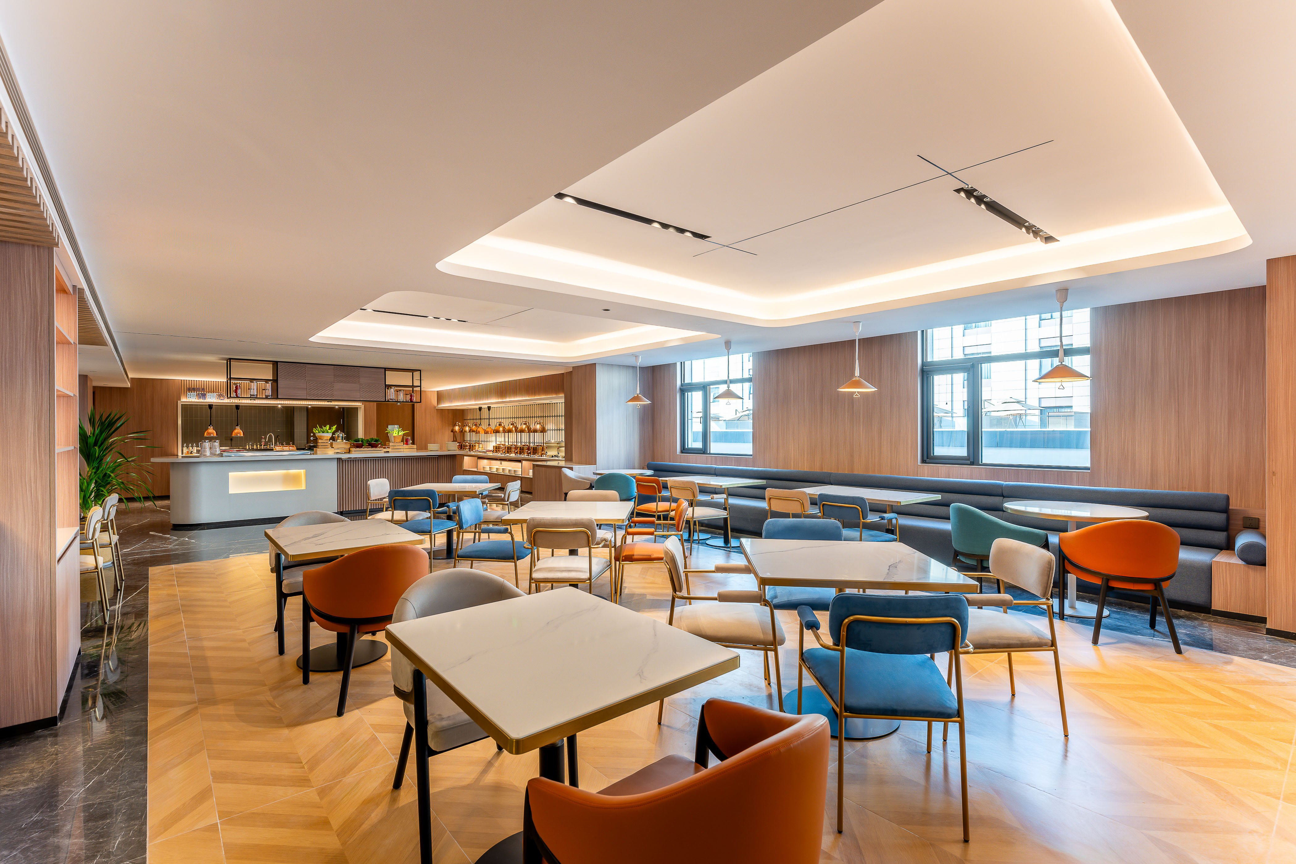 Holiday Inn Express Luoyang Longmen 23/27