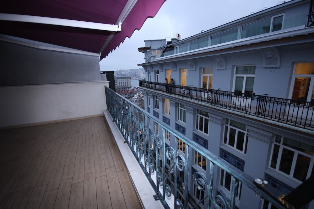 Vita Suites Karakoy 4/66