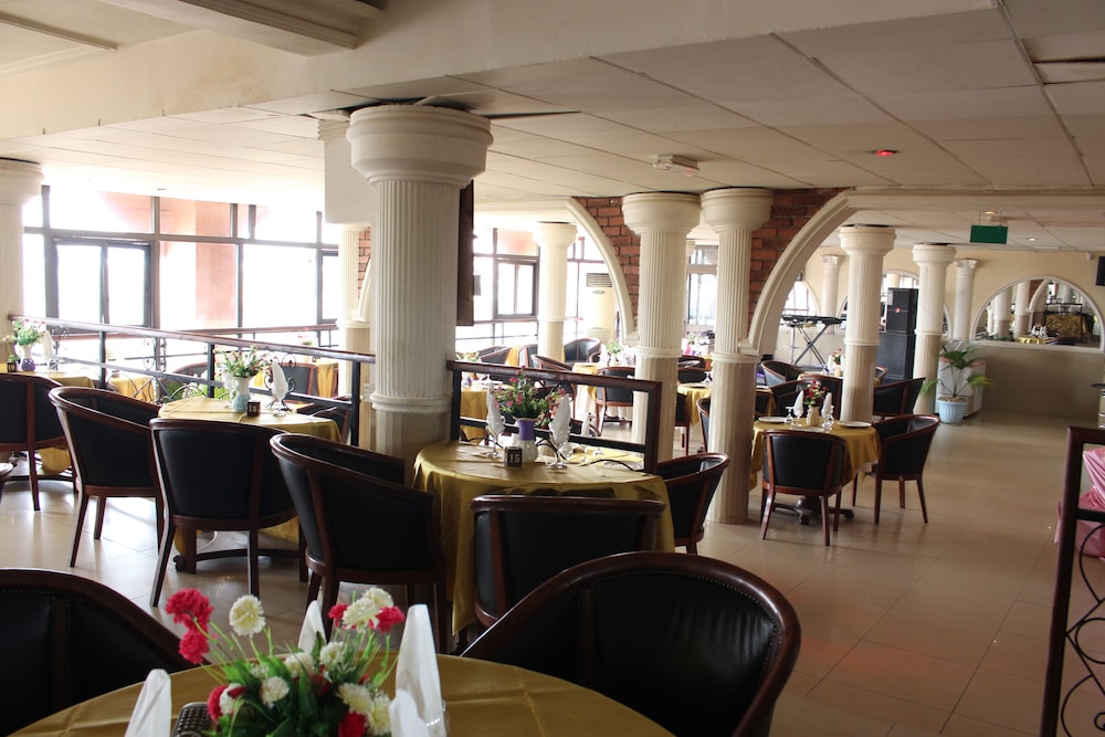 Hotel Santa Lucia 45/50