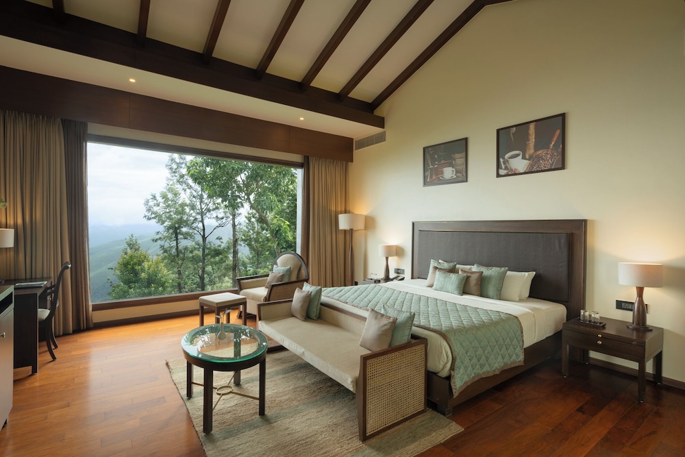 Mountain, Suite, King Bed