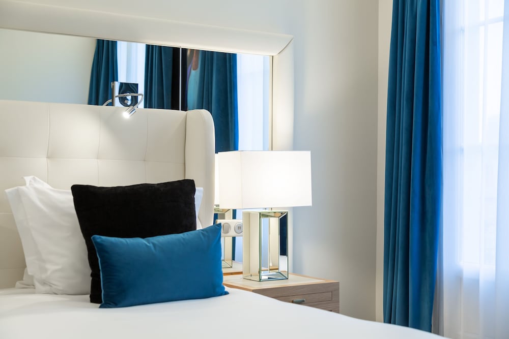 Hotel Camille Paris Gare de Lyon, Tapestry Collection Hilton 60/73