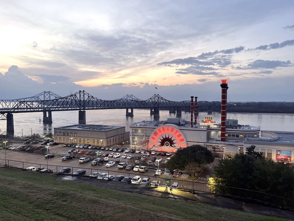 Ameristar Casino Hotel Vicksburg 77/78