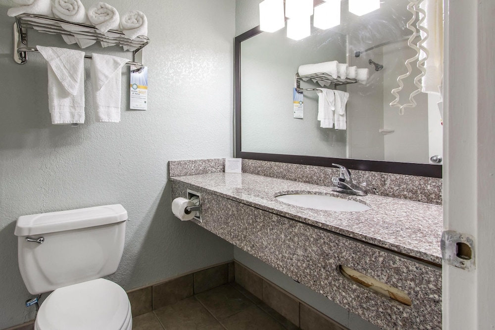 Quality Inn Downtown Historic District 6/32