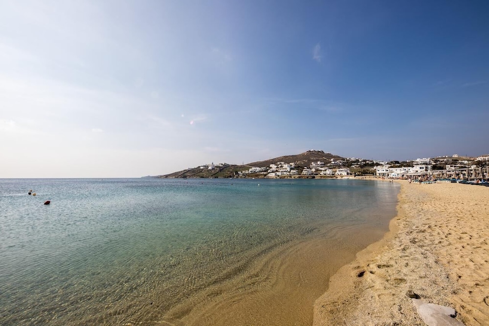 Cyclades Studios 37/49