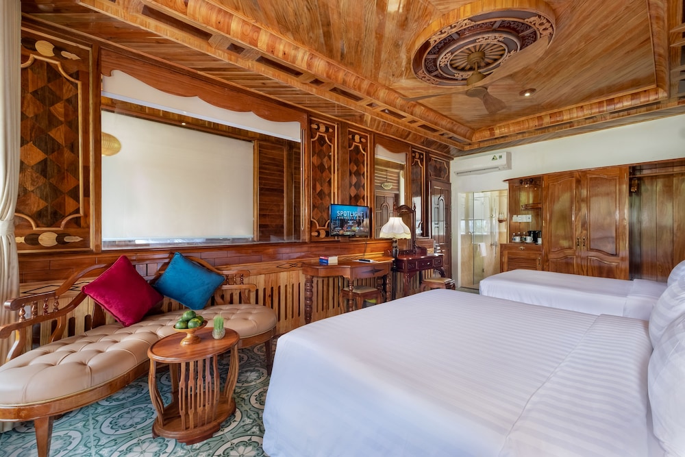 Coco Palm Beach Resort Spa 16/50