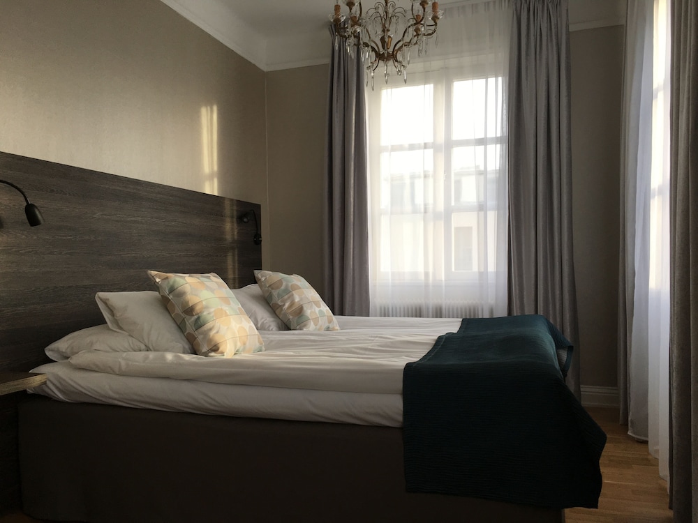 Motala Stadshotell 25/50