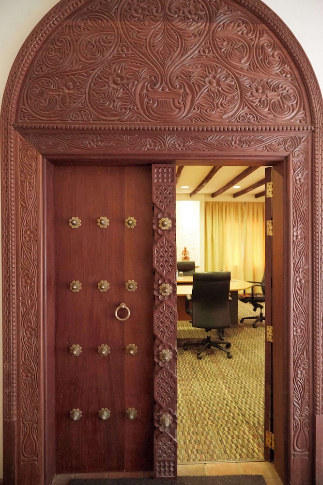 Neptune Palm Beach Boutique Resort & Spa 7/50