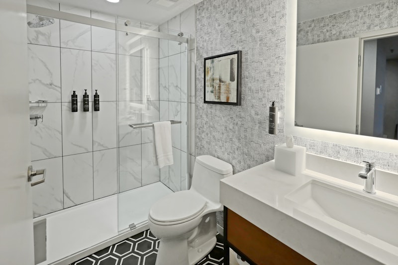 Hawthorn Suites By Wyndham Rome 24/24