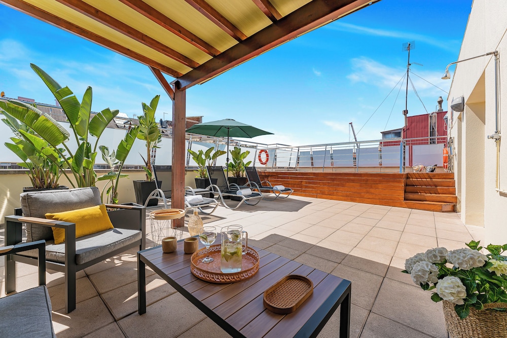 Acacia Suite 30/41