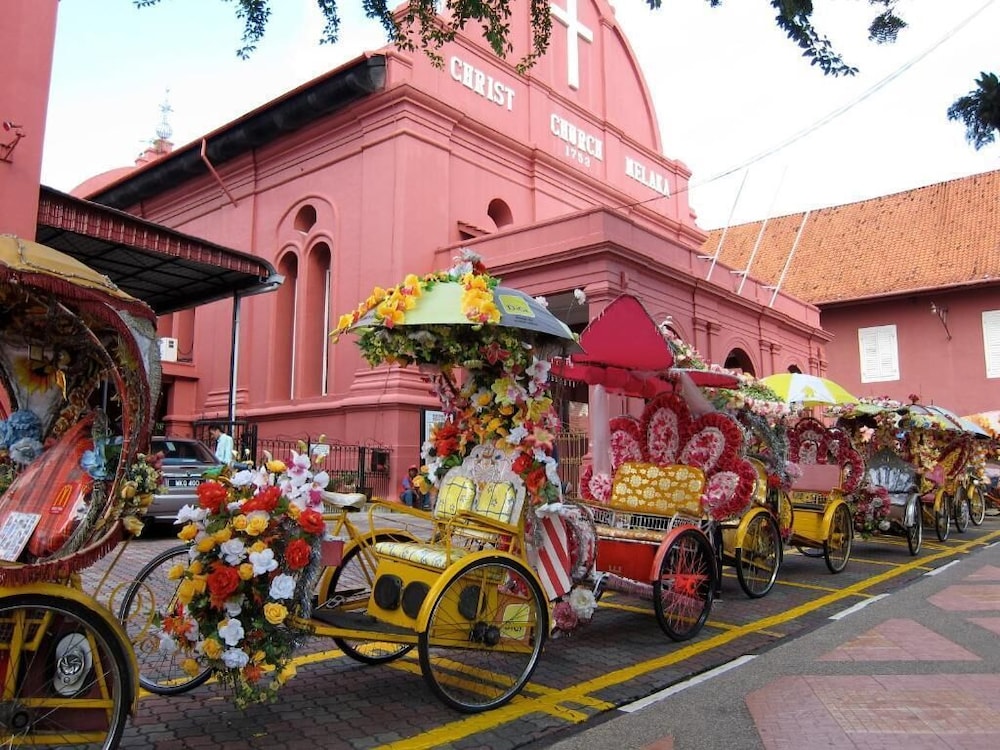 Hotel Zamburger Street Food Melaka 25/35