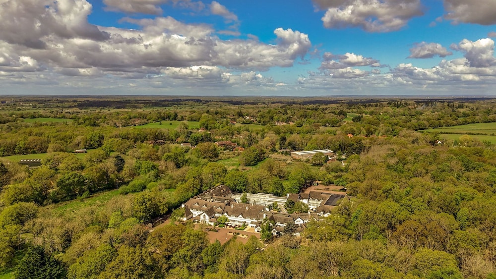 Basingstoke Hotel 45/50