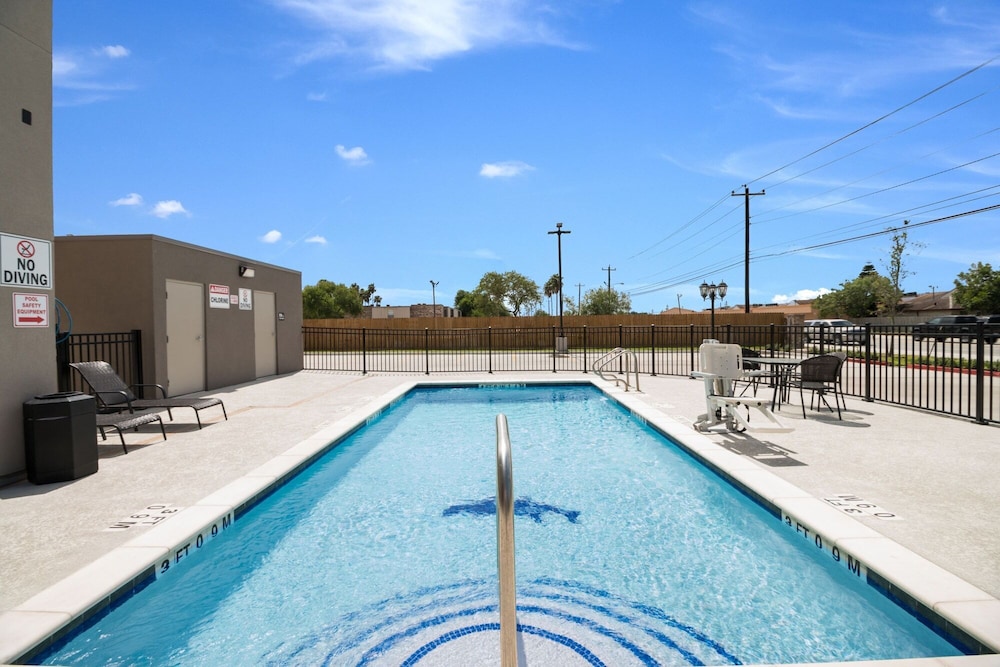 Motel6 Corpus Christi, TX 29/62