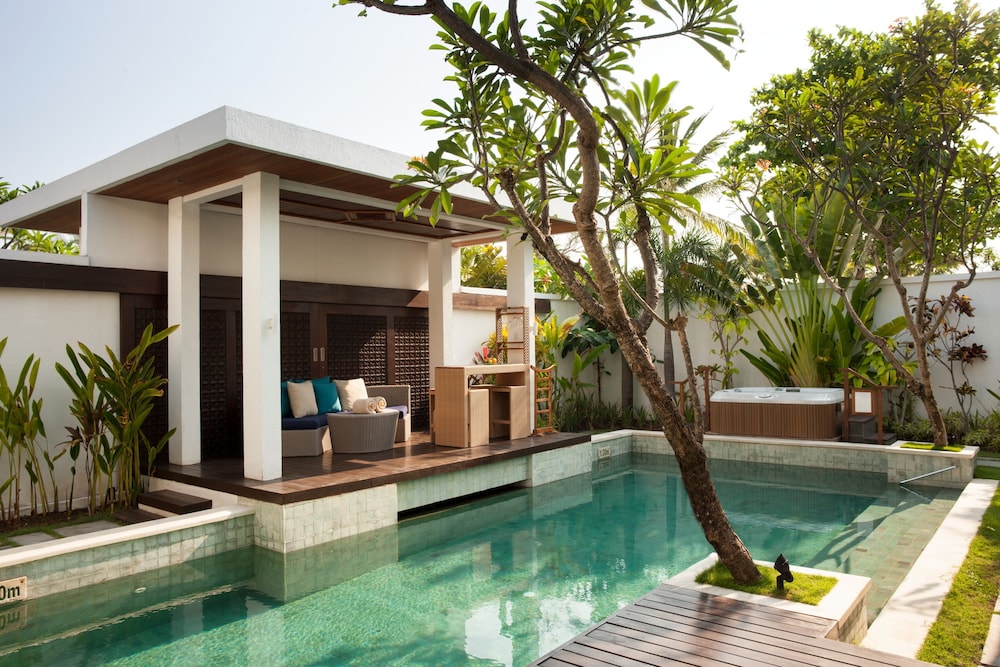 The Samaya Seminyak 2/82