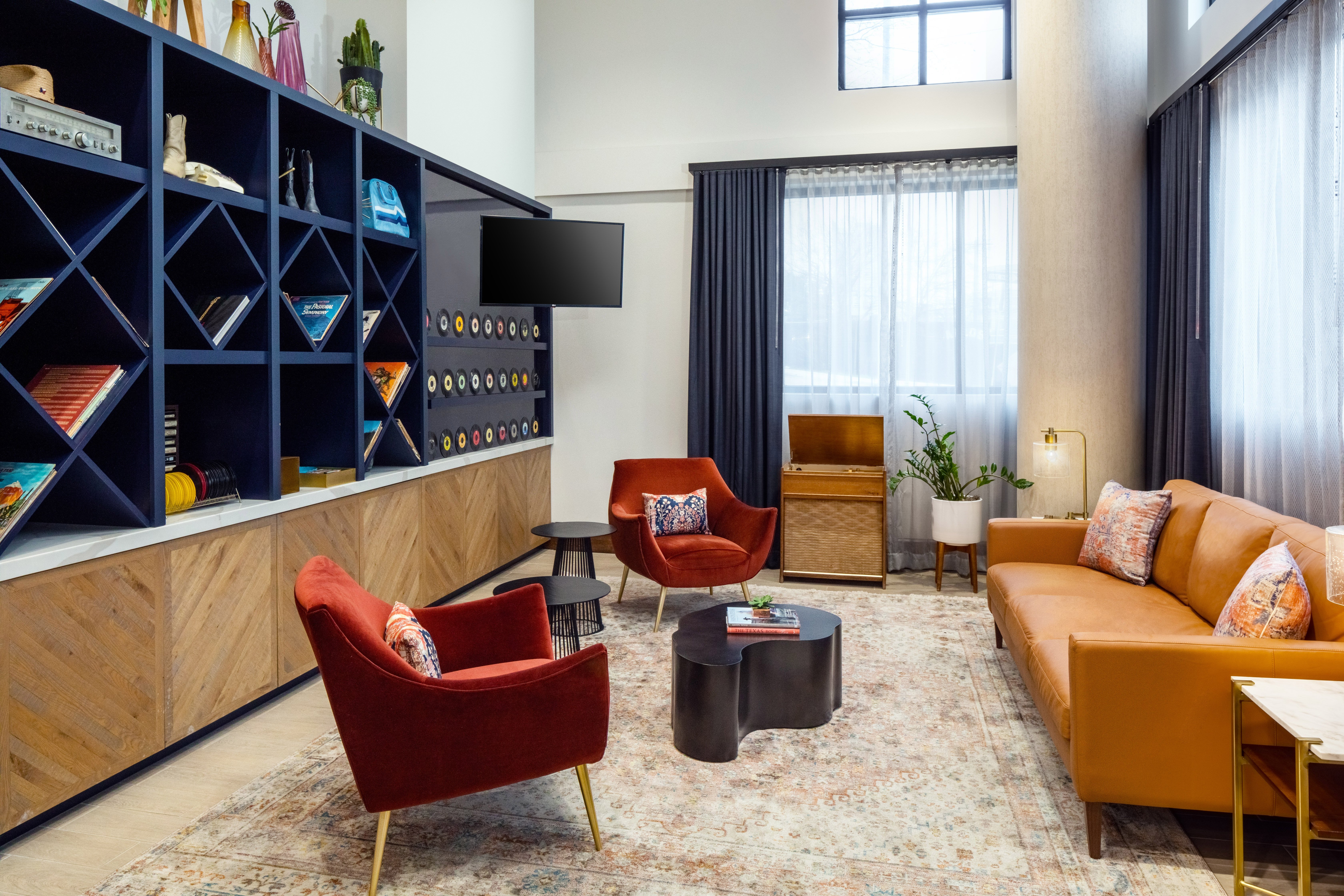 Hotel Indigo Austin Downtown University 38/70