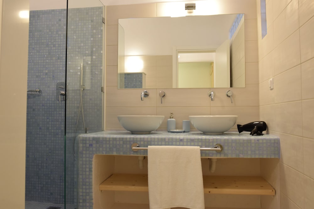 Andromeda Mykonos Villas & Suites 48/50