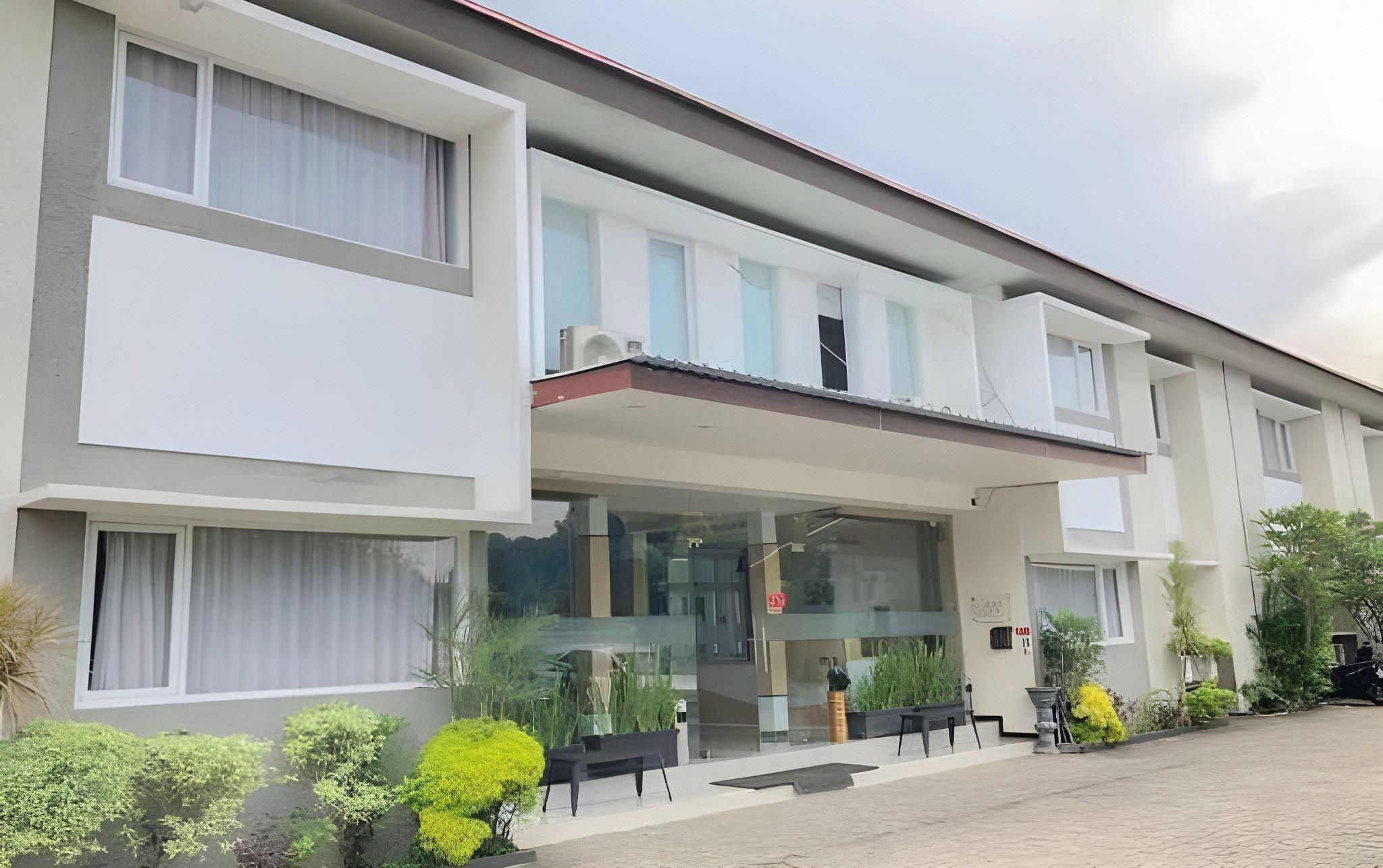 Hotel SG17 TUBAN 3/31