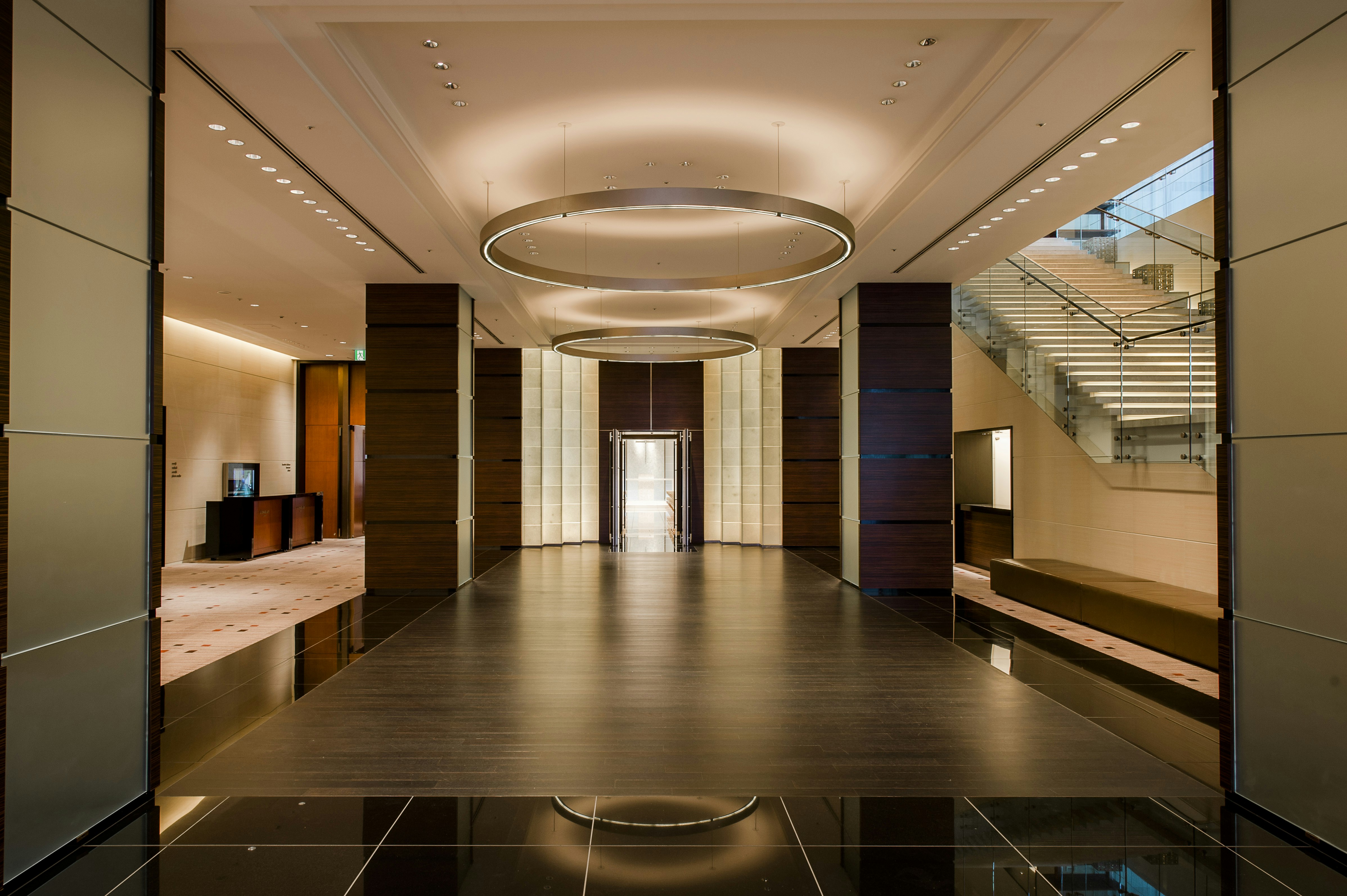 Conrad Tokyo 23/50