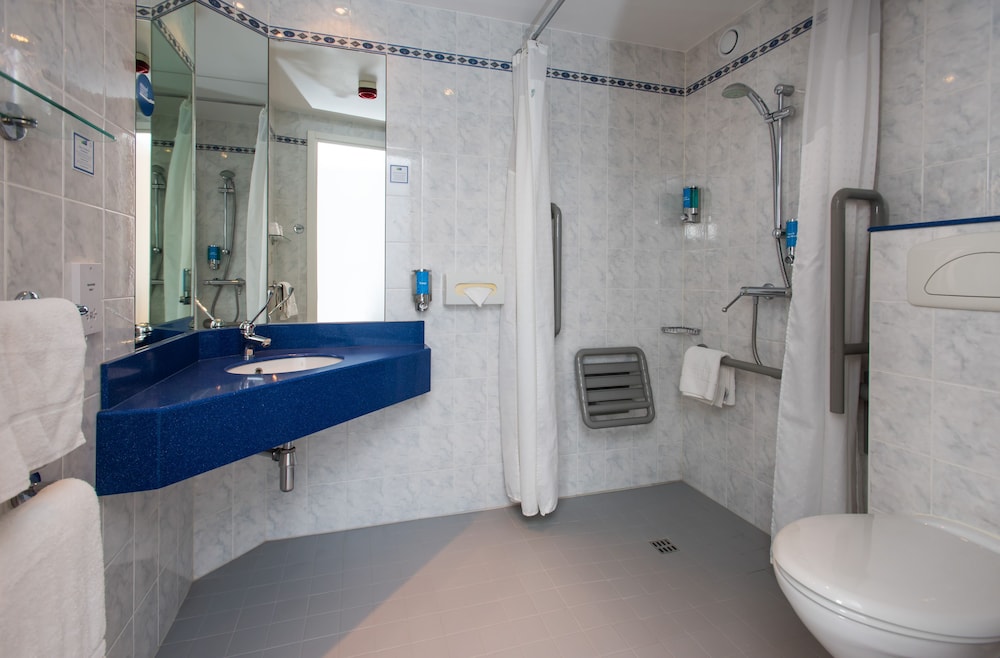 Express By Holiday Inn Birmingham Oldbury 16/61