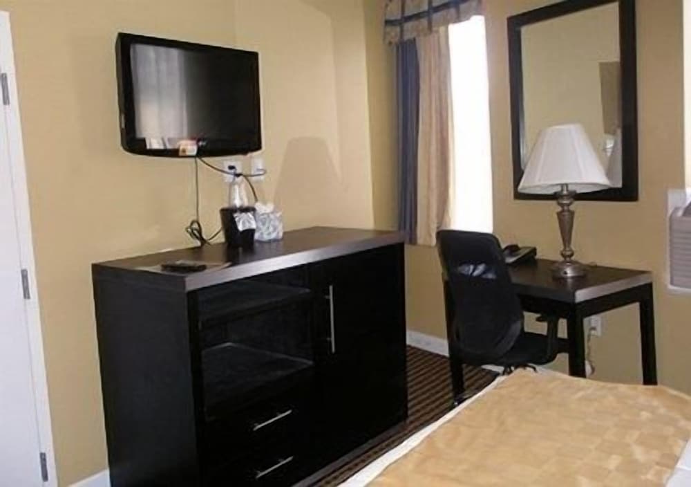 The Prince Hotel 19/19
