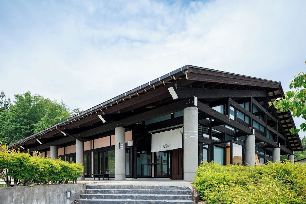 Hotel Kikori 6/50
