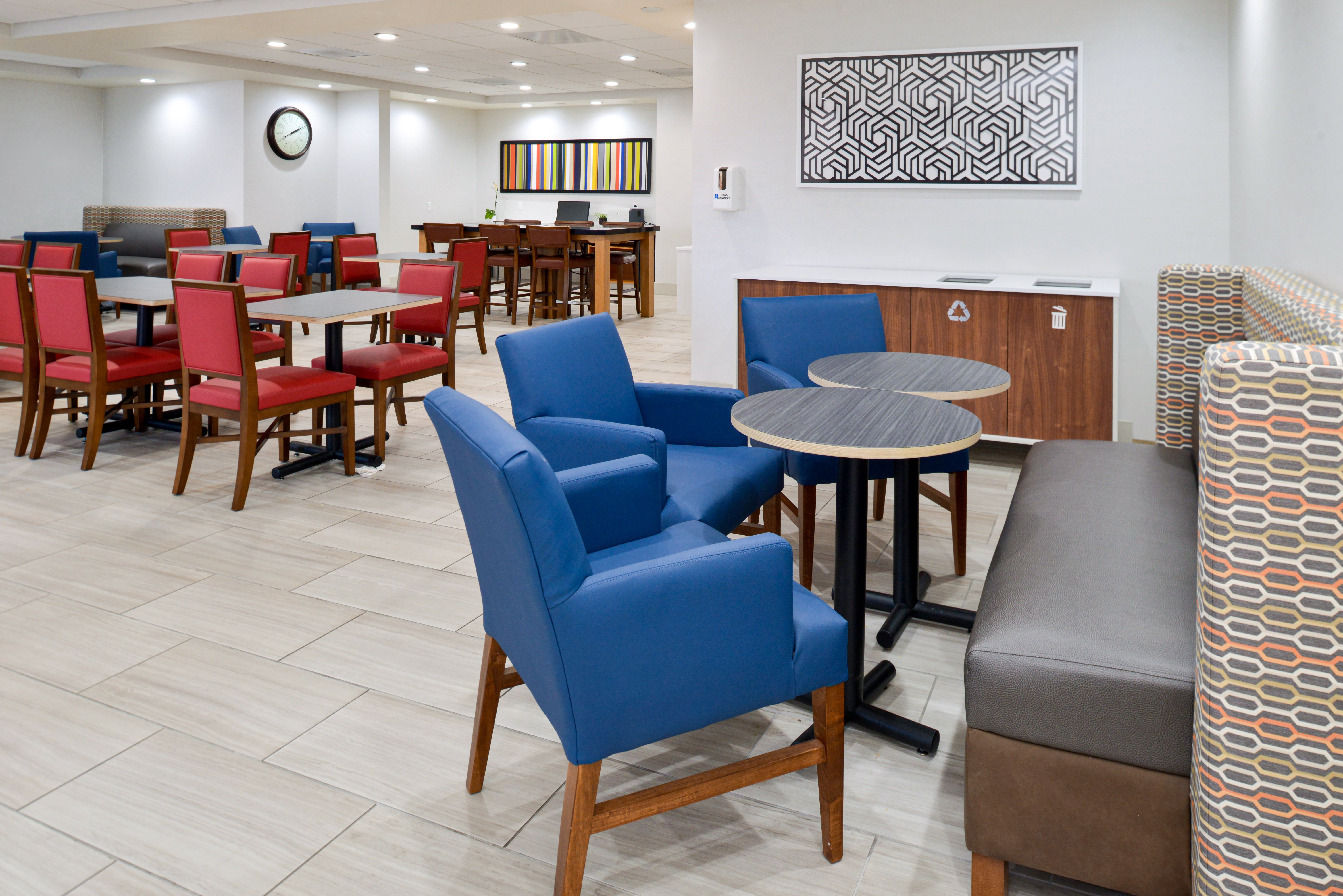 Holiday Inn Express Lodi 44/58