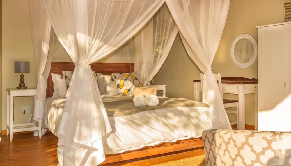 Panzi Lodge 10/50