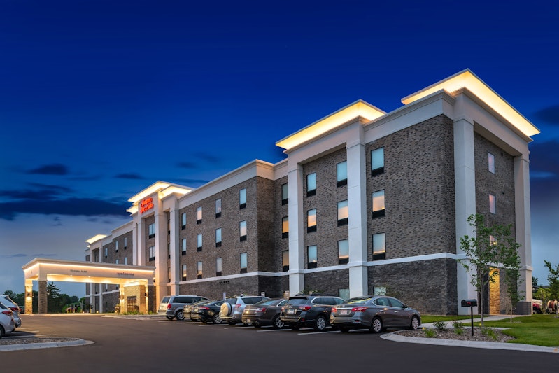 Hampton Inn & Suites St. Paul Oakdale/Woodbury 43/43