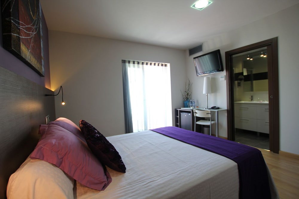 Hotel Tossamar Resort 8/25
