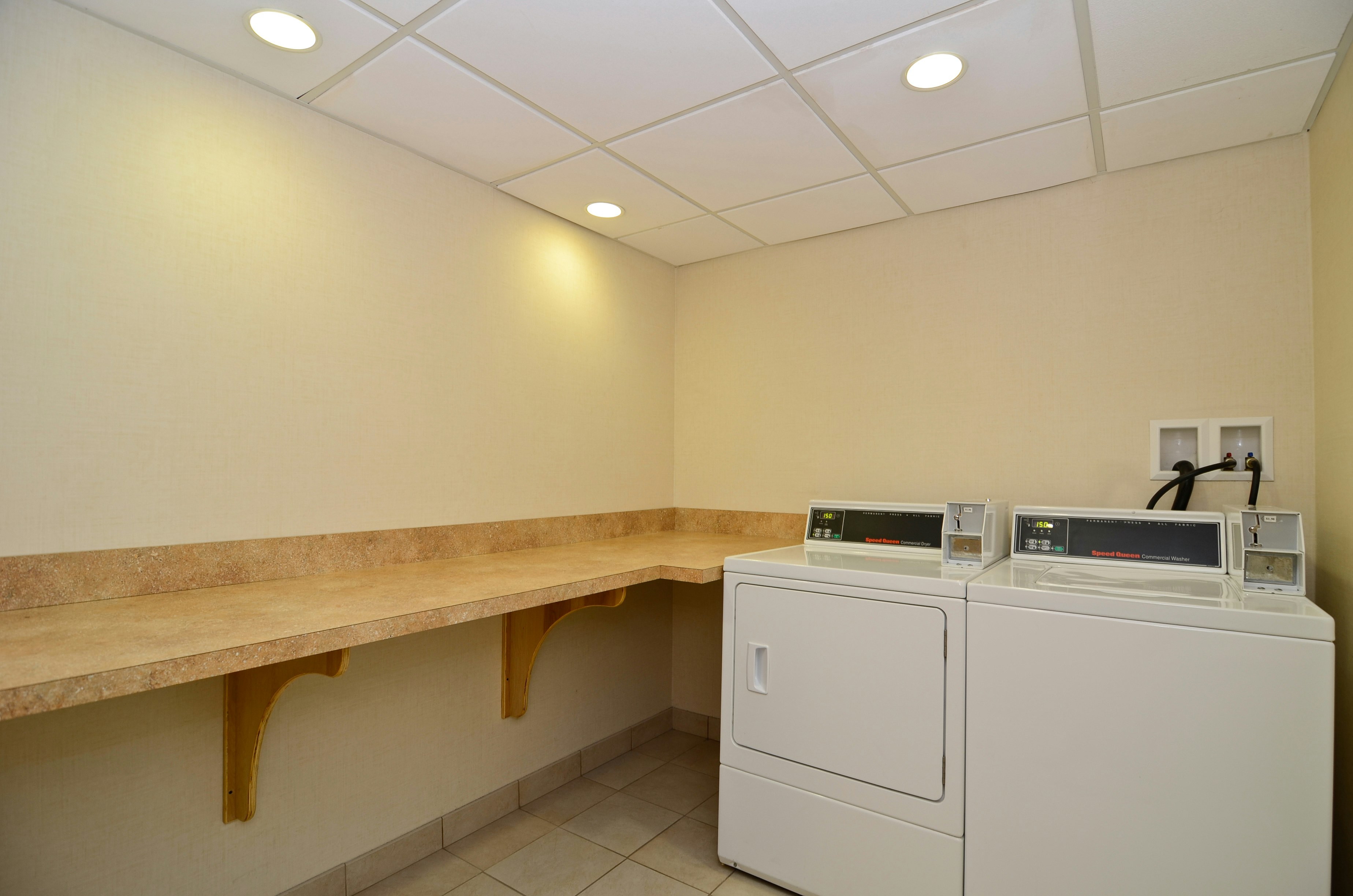 Hampton Inn Fall River/Westport 6/29