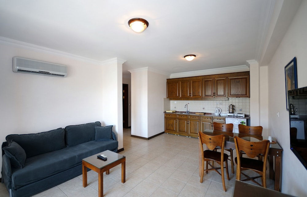 Fora Apart Hotel 22/49