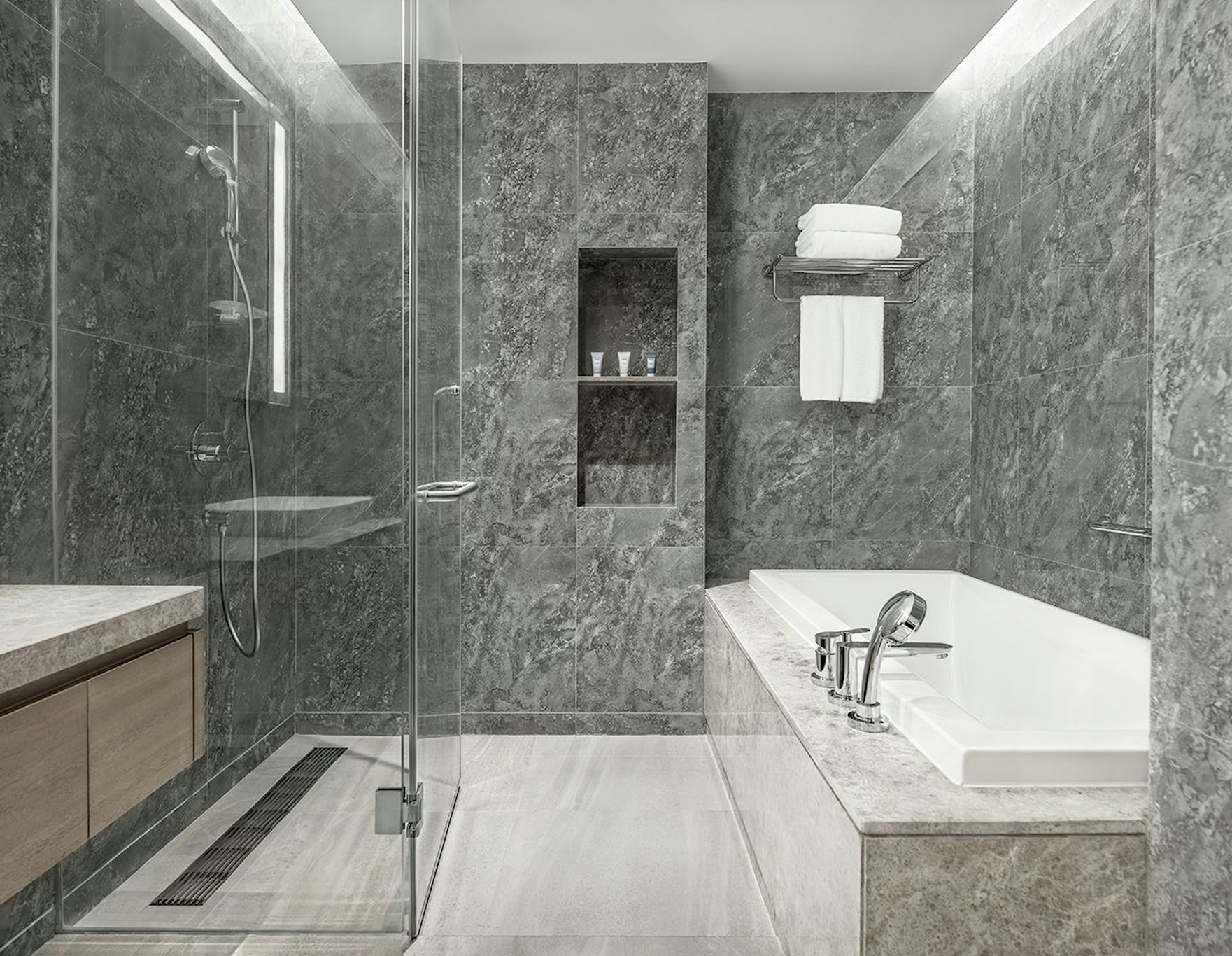 Oakwood Apartments Sanya 22/25