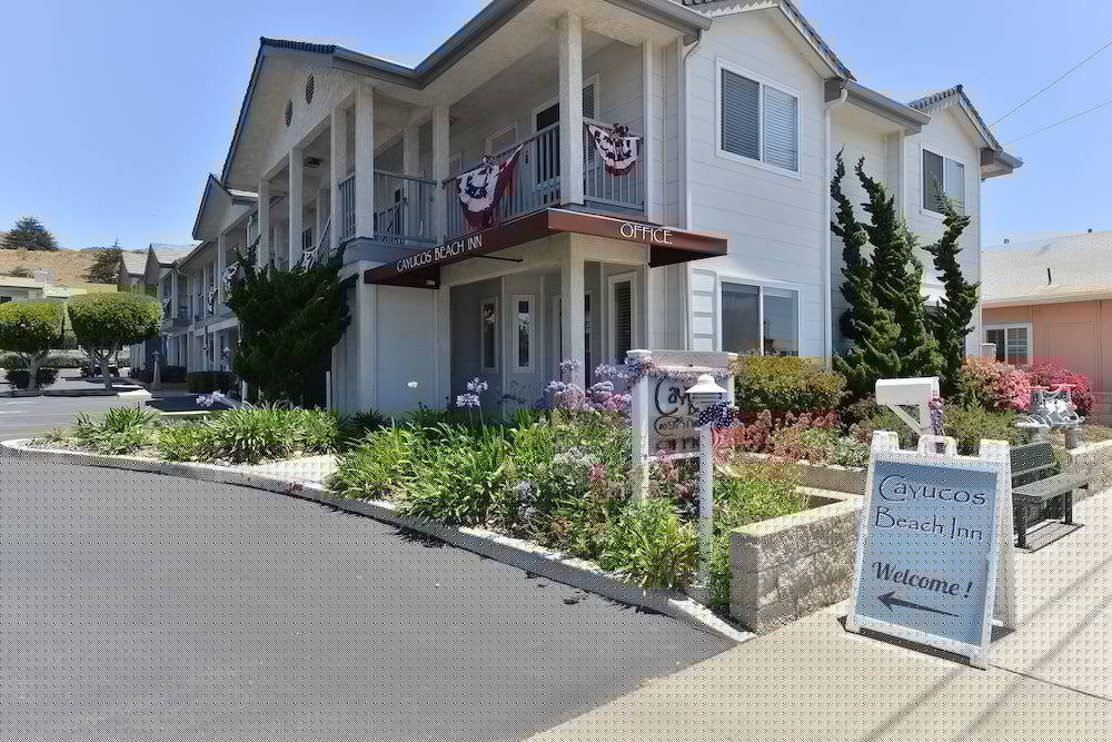 Cayucos Beach Inn 4/64