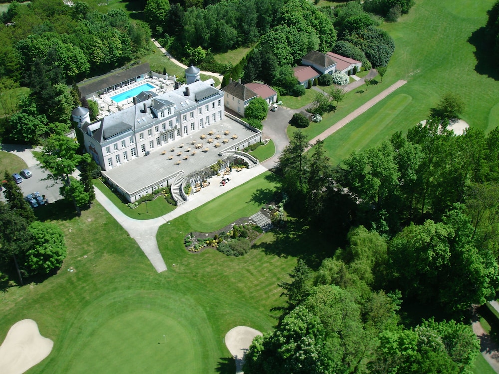 Domaine Et Golf De Vaugouard 43/50