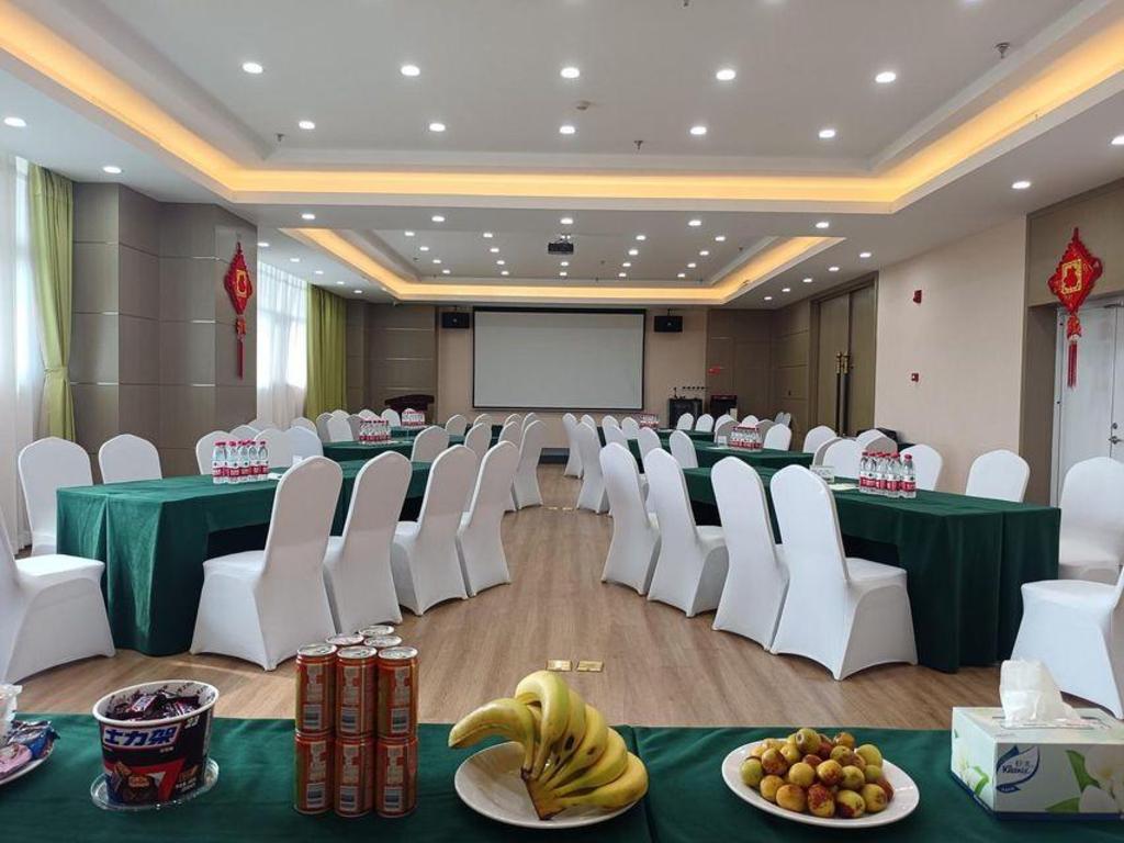 Jinming Rezen Select (Qinhuangdao Hotel) 26/33