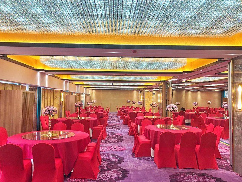 Metrical Hotel 15/19
