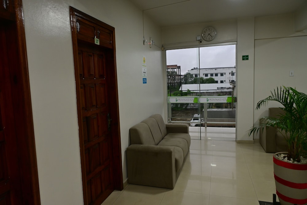 Frota Palace Hotel 32/50