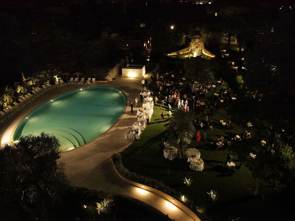Mercure Villa Romanazzi Carducci 3/76