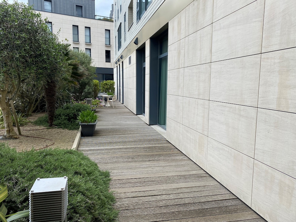 Mercure Saint Malo Balmoral 73/77