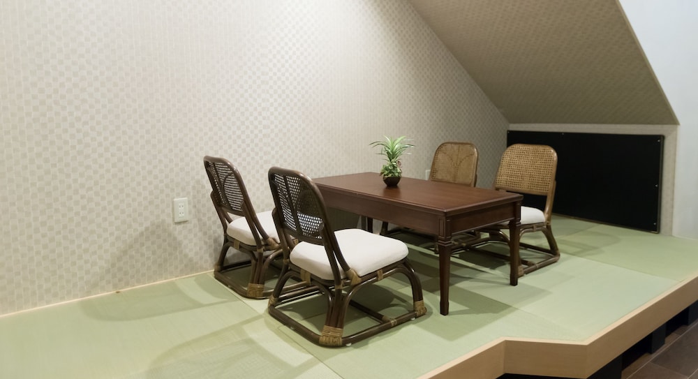 Osaka Namba Hostel Miyabi 43/49