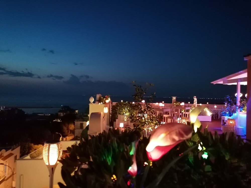 Casa Di Meglio Hotel 2/69