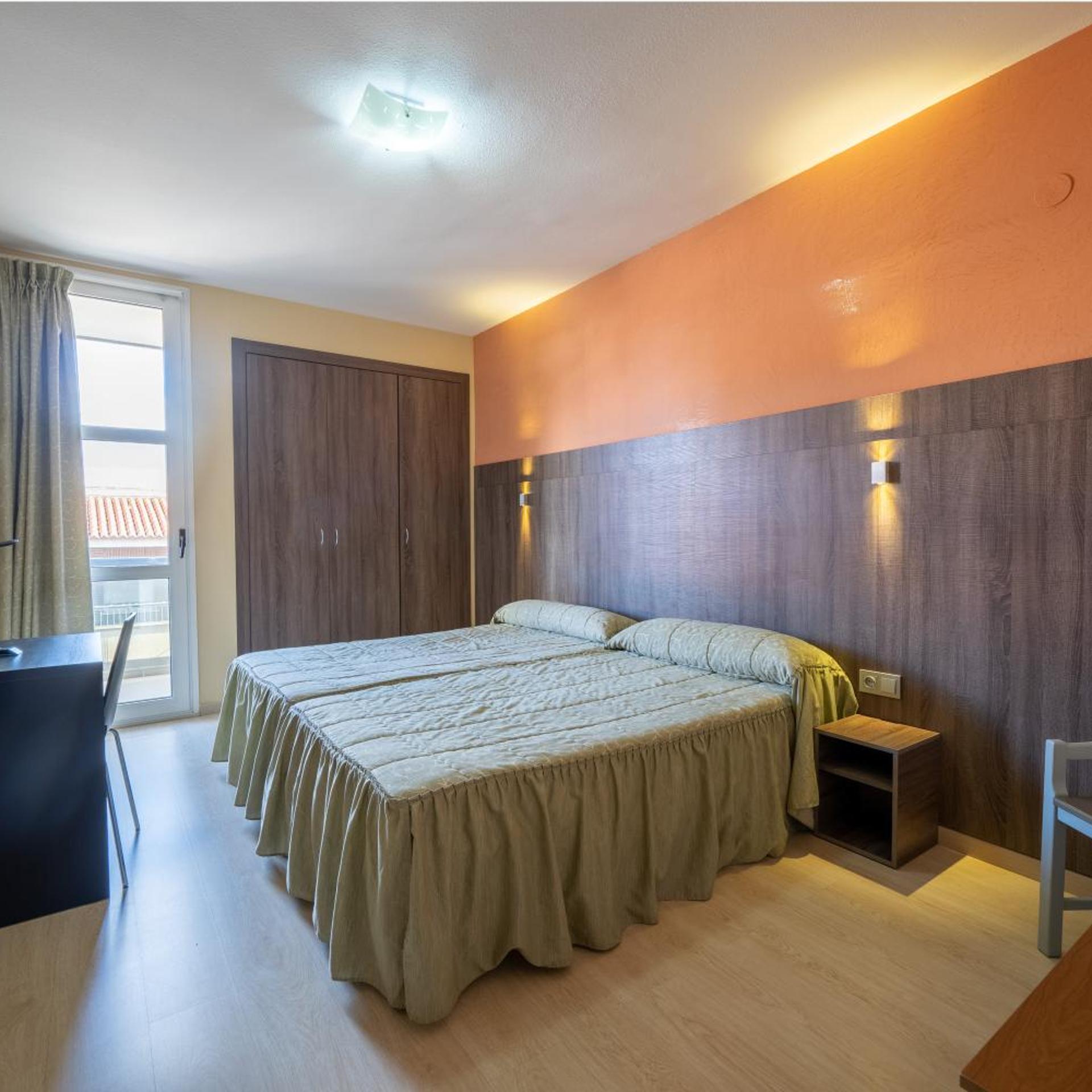 HOTEL MONREAL 19/50